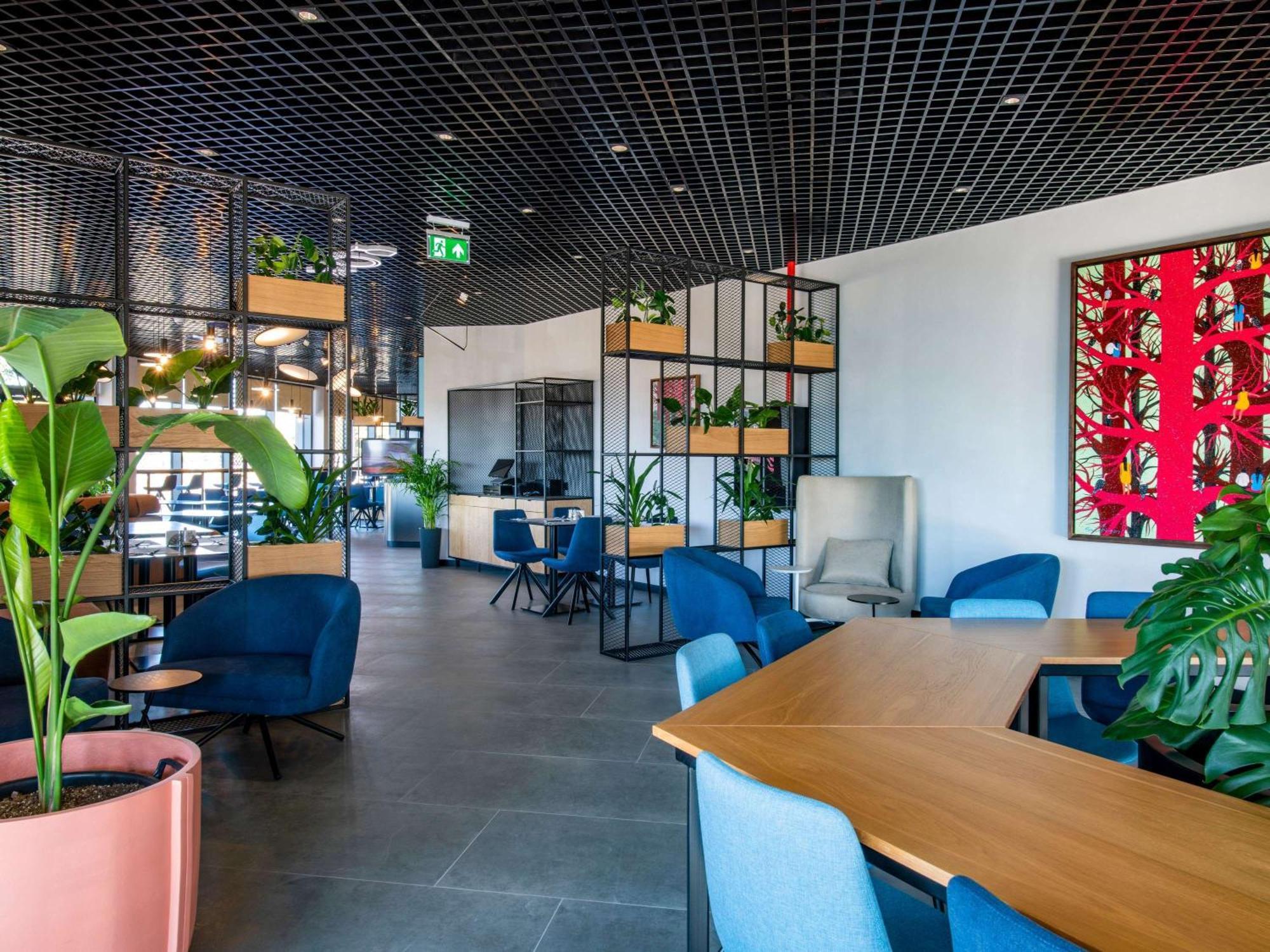 Ibis Tbilisi Airport Ξενοδοχείο Εξωτερικό φωτογραφία